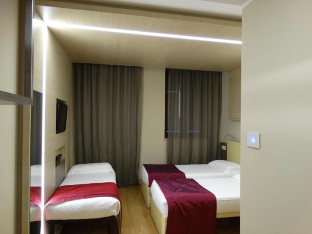 Hotel Il Cantico St. Peter Рим Экстерьер фото