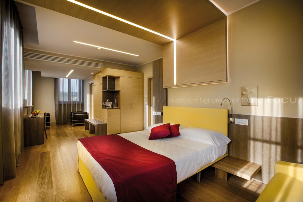 Hotel Il Cantico St. Peter Рим Экстерьер фото